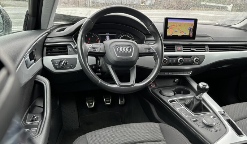 Audi A4 2.0 TDi Navigatie/Cruise/Xenon/PDC/BELGISCHE AUTO vol